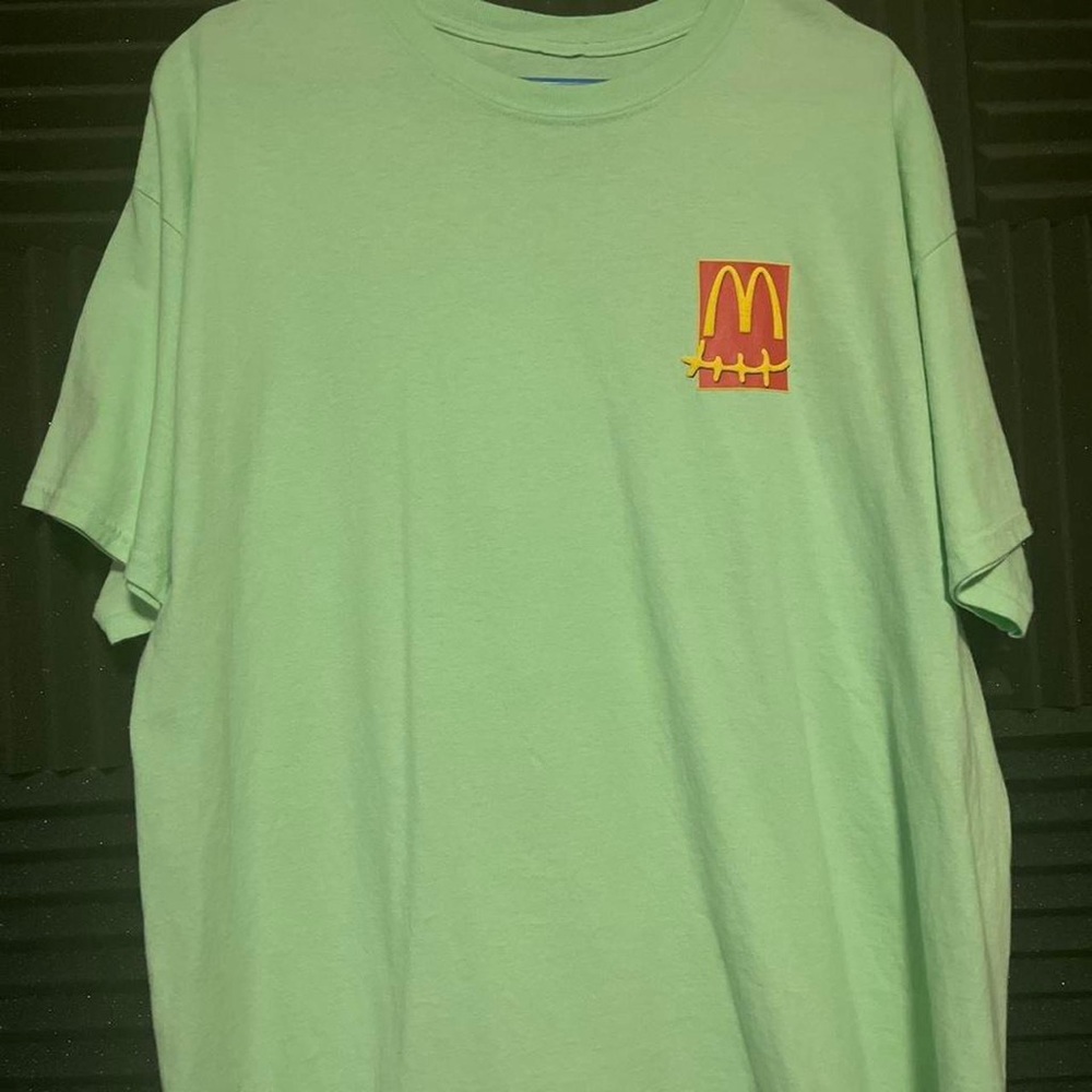 Travis Scott  / McDonalds collab  /                       mint color/ never worn